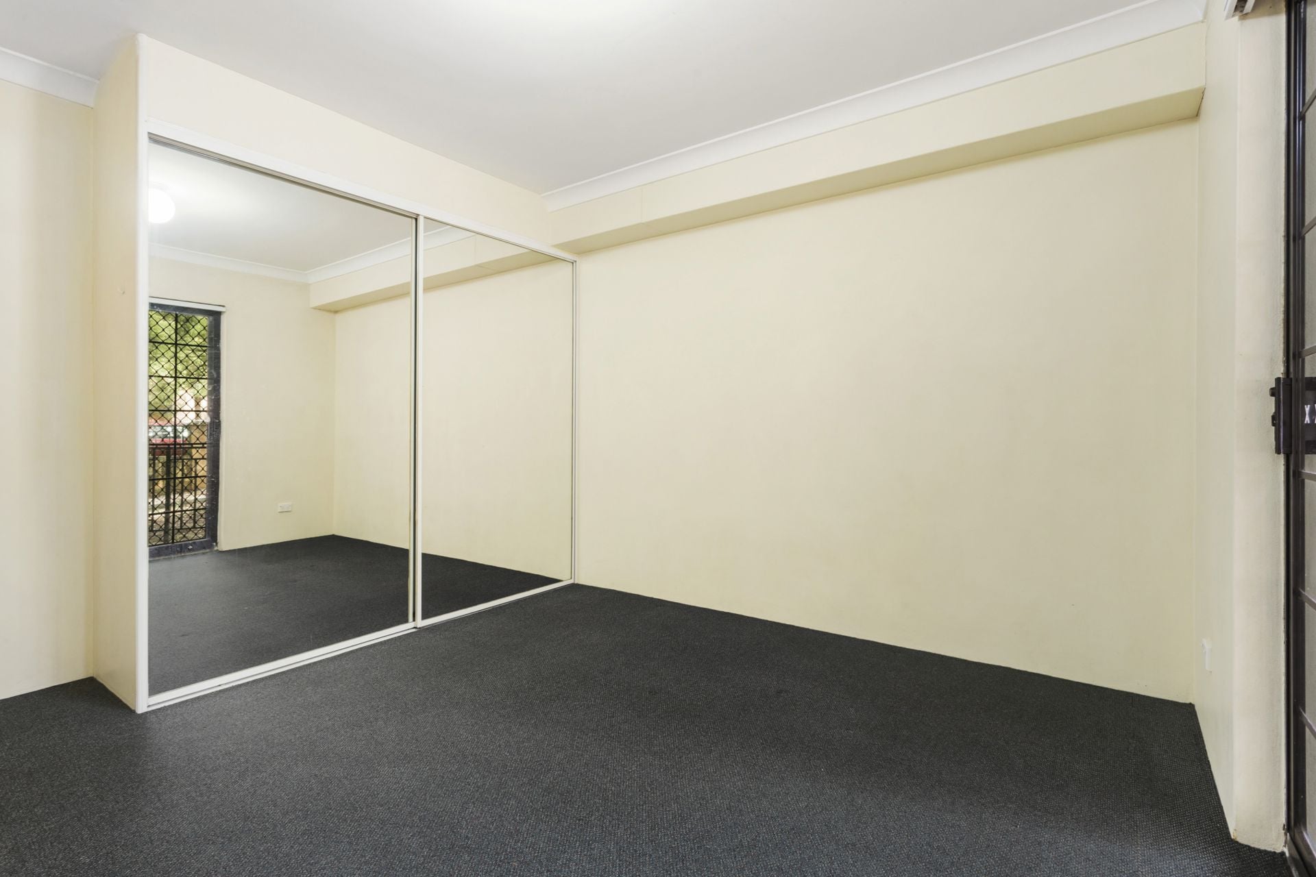 Real Estate For Sale 1/115117 Stapleton Street Pendle Hill , NSW