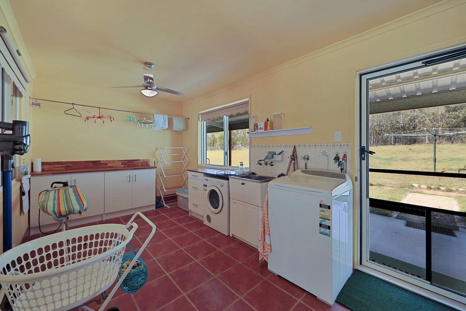 Real Estate For Sale Childers , QLD