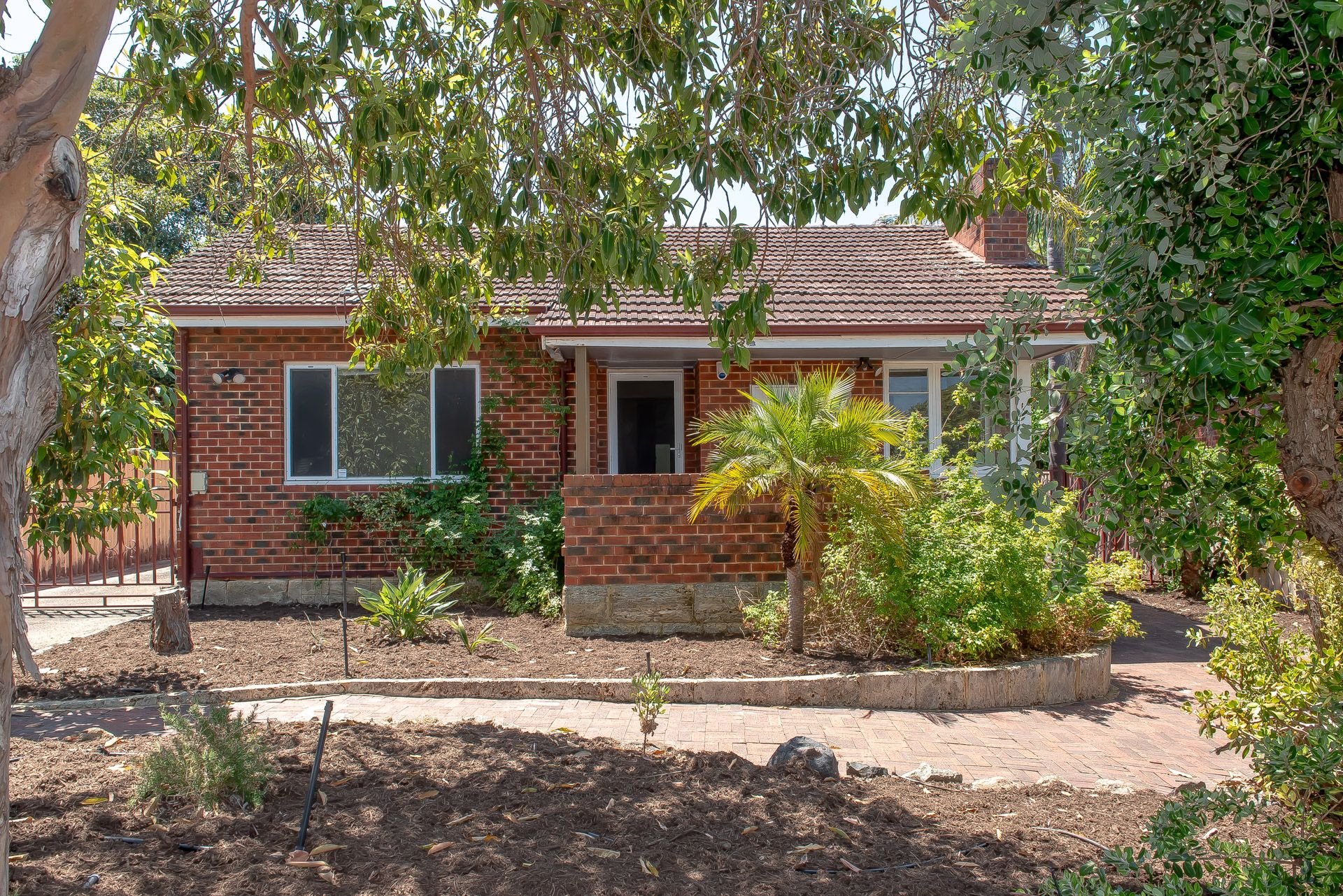 18 Buzza Street, St James Porter Matthews Victoria Park