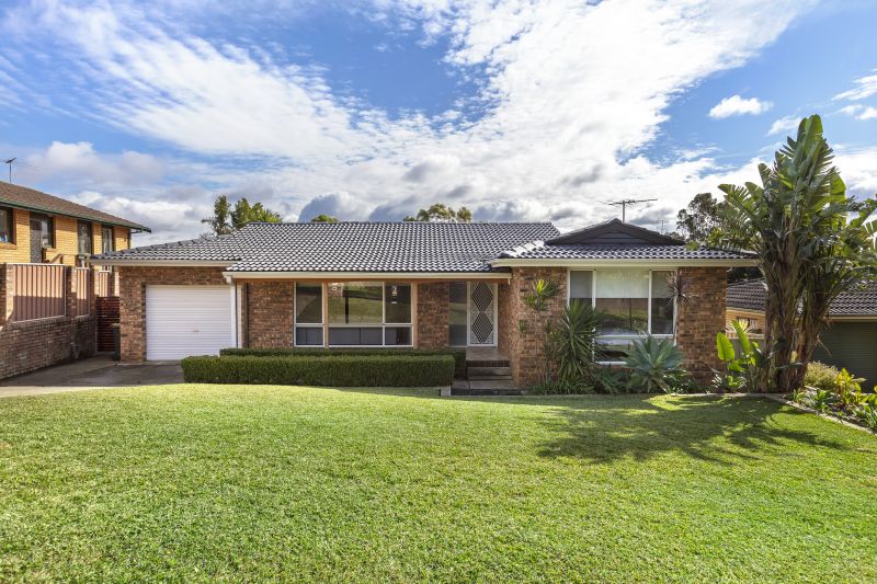 Real Estate For Sale 9 Jarrah Avenue Bradbury , NSW