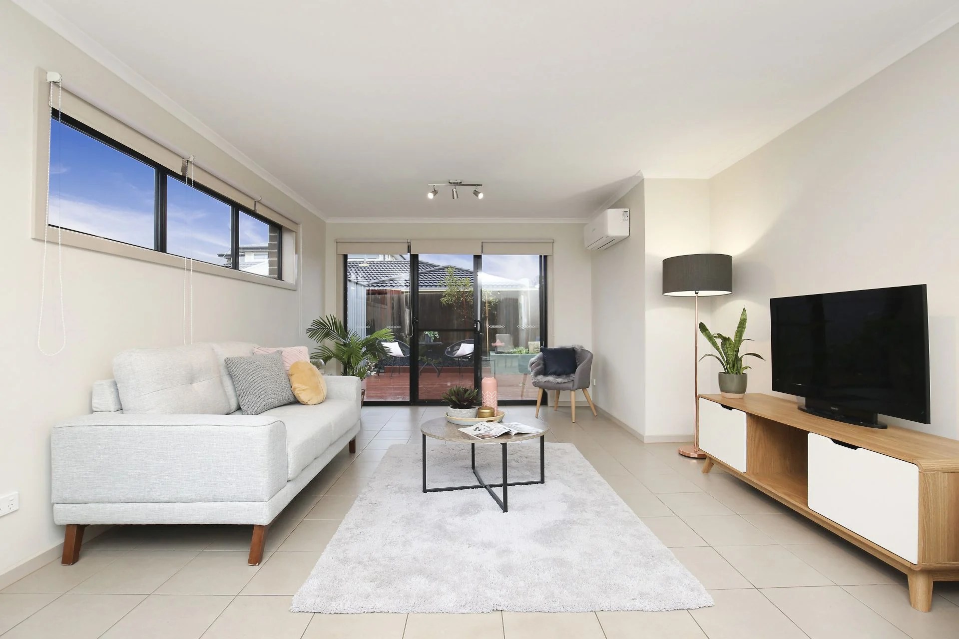 Real Estate For Sale 14 Sunnybrae Drive Mernda , VIC