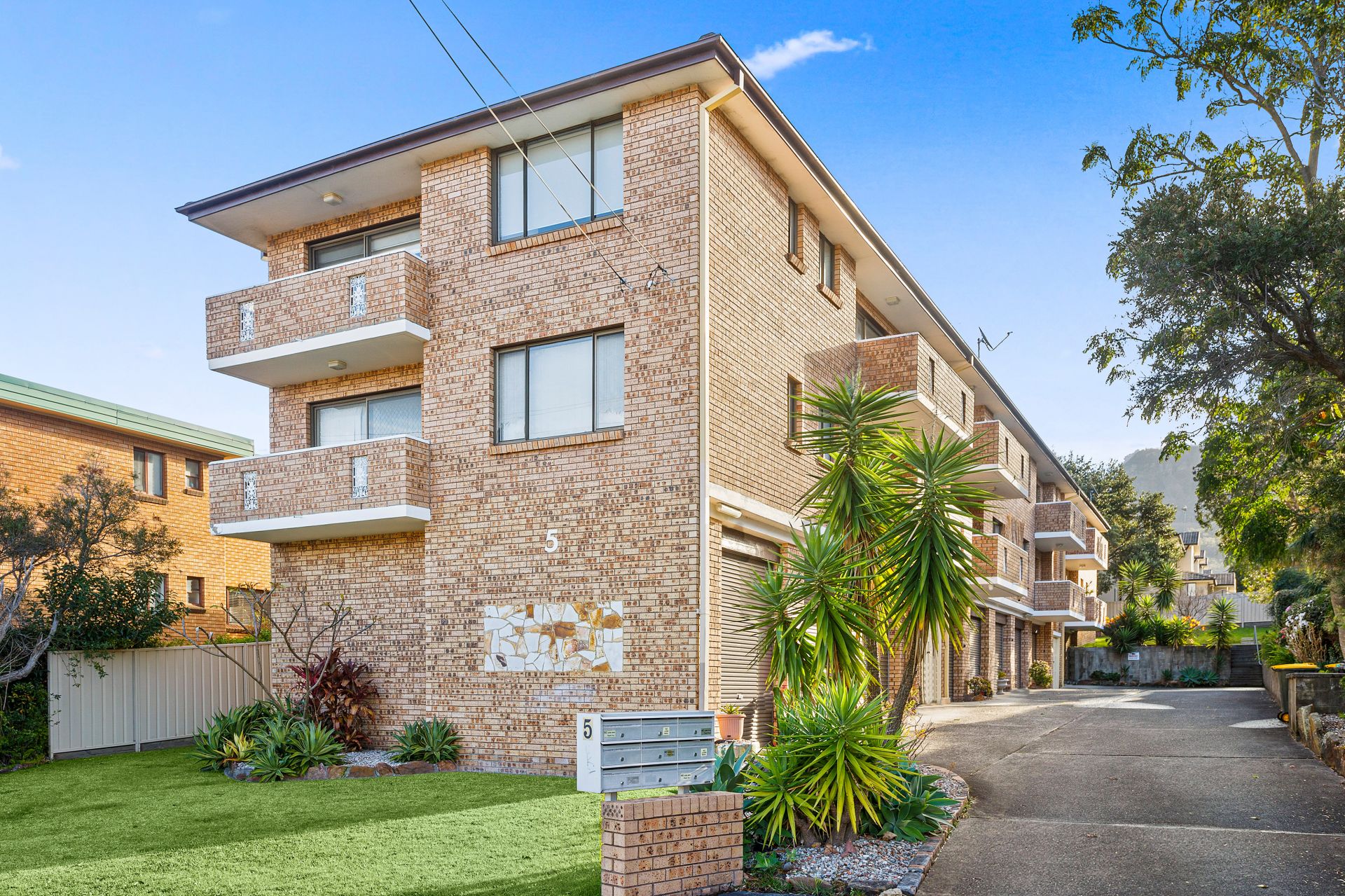 Real Estate For Sale 2/5 Underwood Street Corrimal , NSW