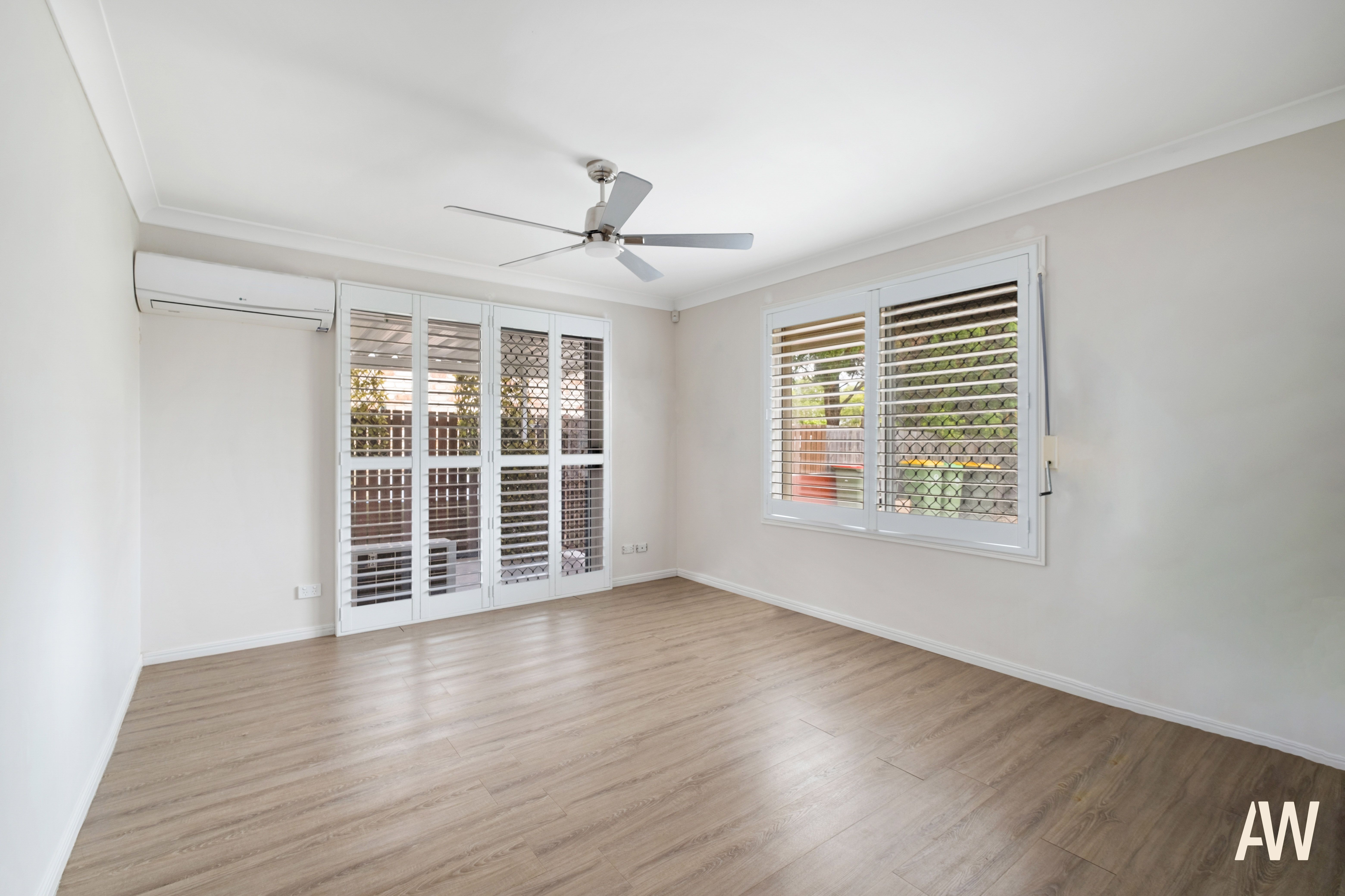 Real Estate For Sale 21 Springs Drive Little Mountain , QLD