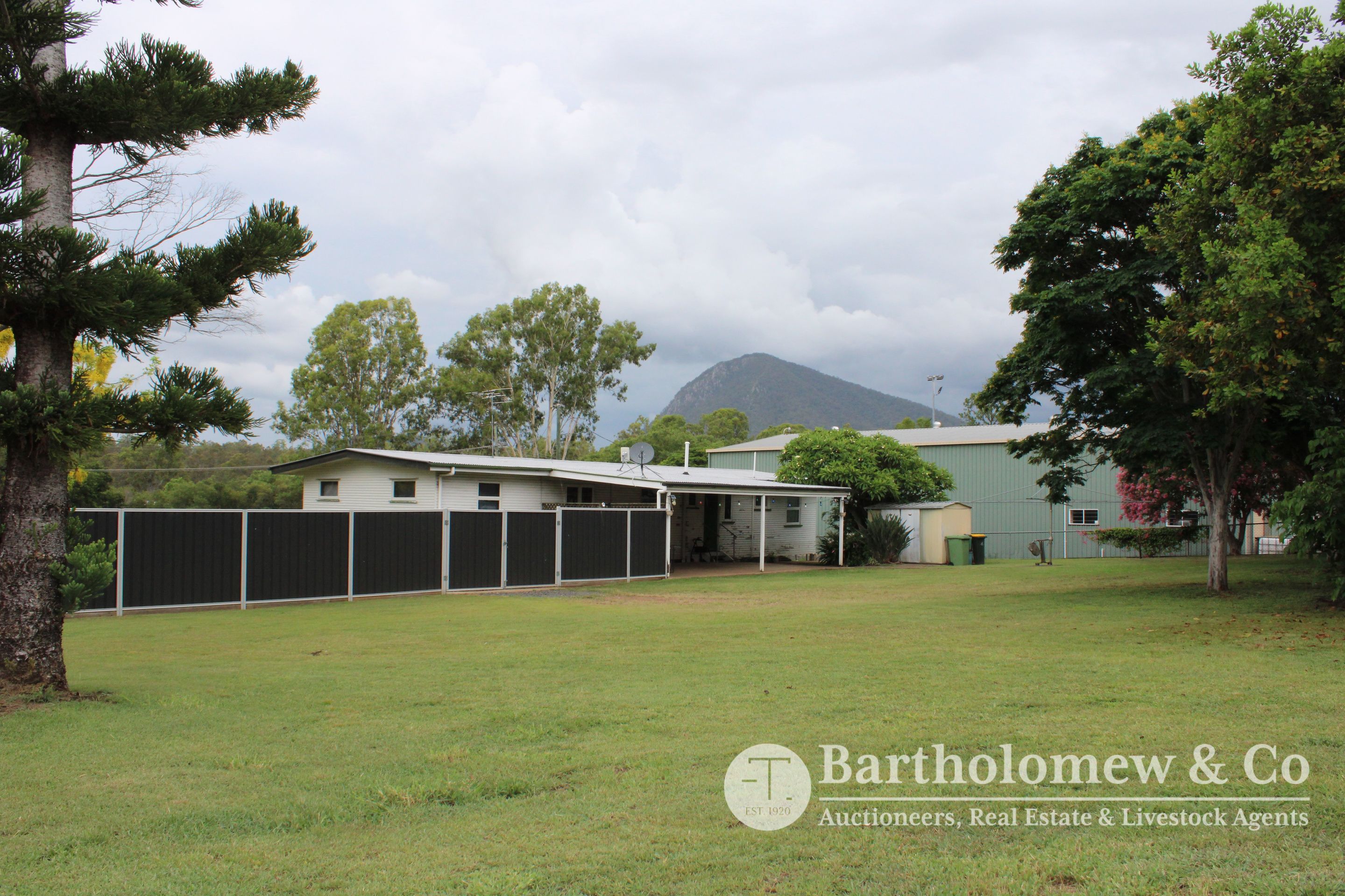 Real Estate For Sale 6706 Cunningham Highway Aratula , QLD