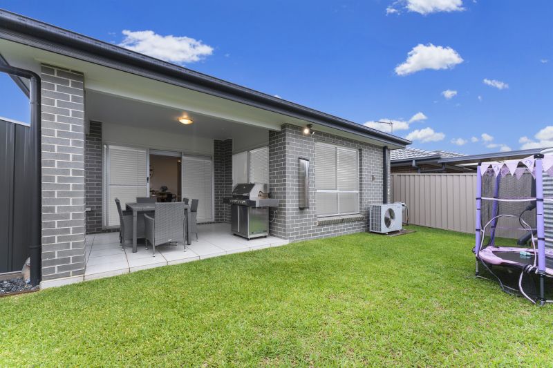 Real Estate For Sale 16 Norfolk Boulevard Spring Farm , NSW