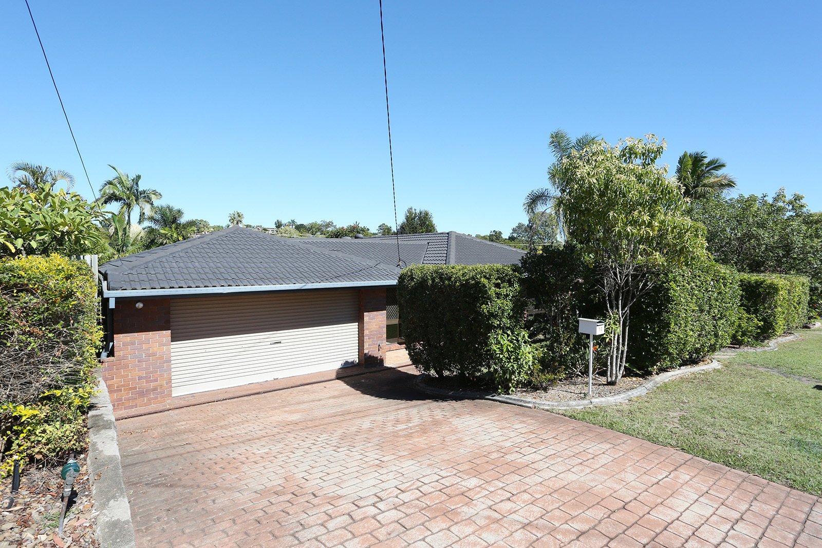 10 Dorking Court, ALEXANDRA HILLS, QLD, 4161 House buyMyplace