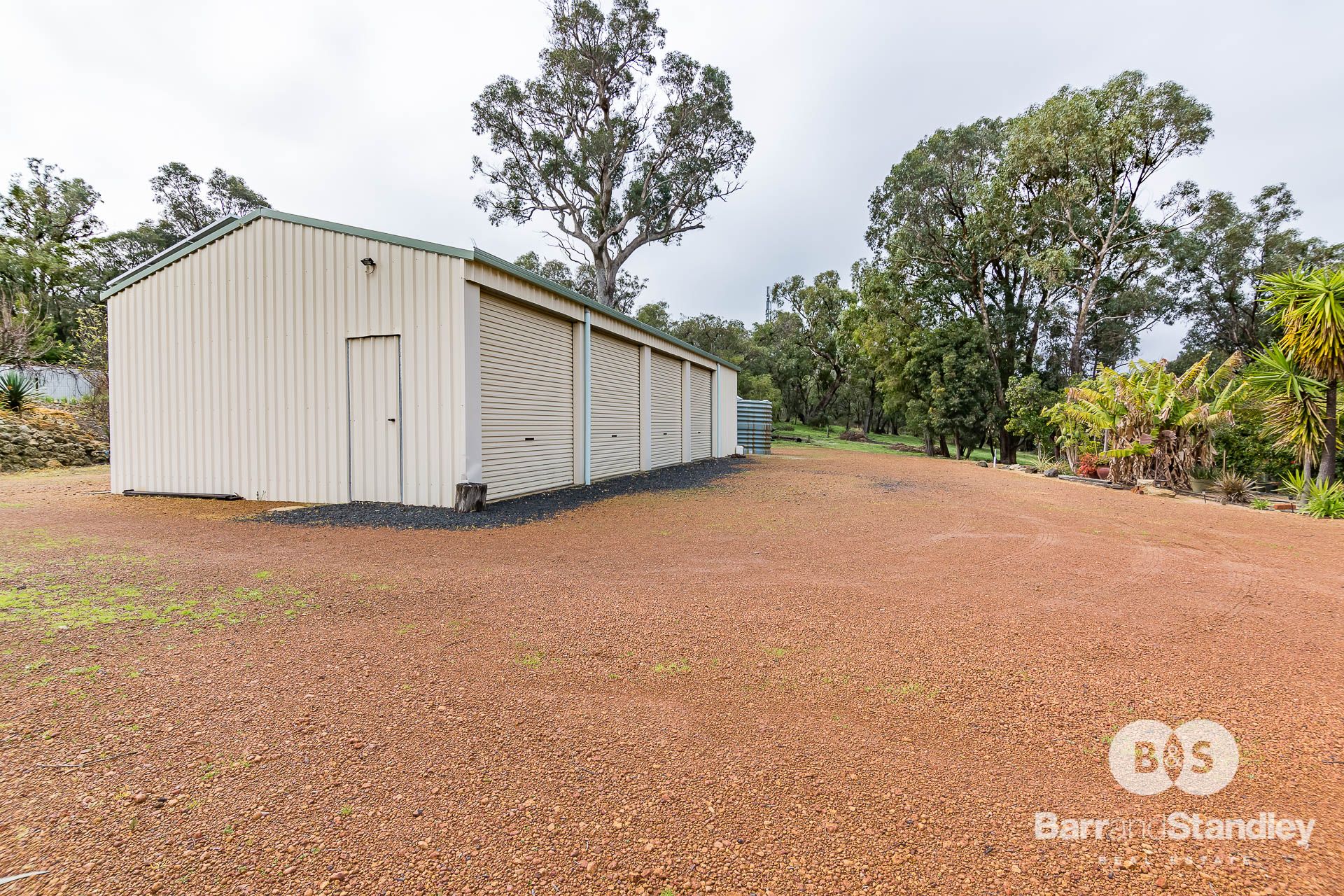 16 Knapp Drive Leschenault , WA