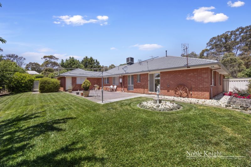 18 Duke Street, Yea Noble Knight