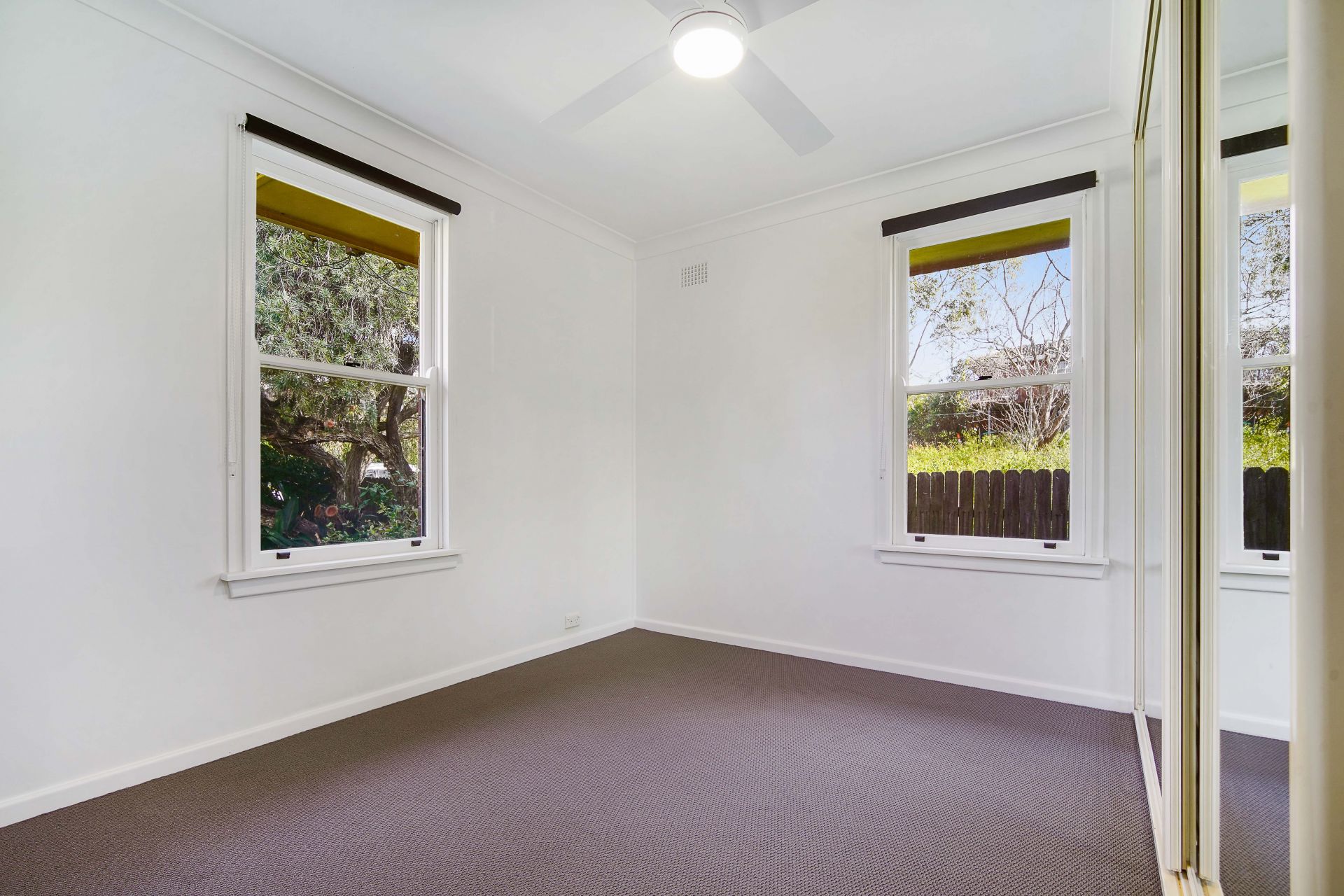 Real Estate For Lease 1 Orana Avenue Kiama , NSW