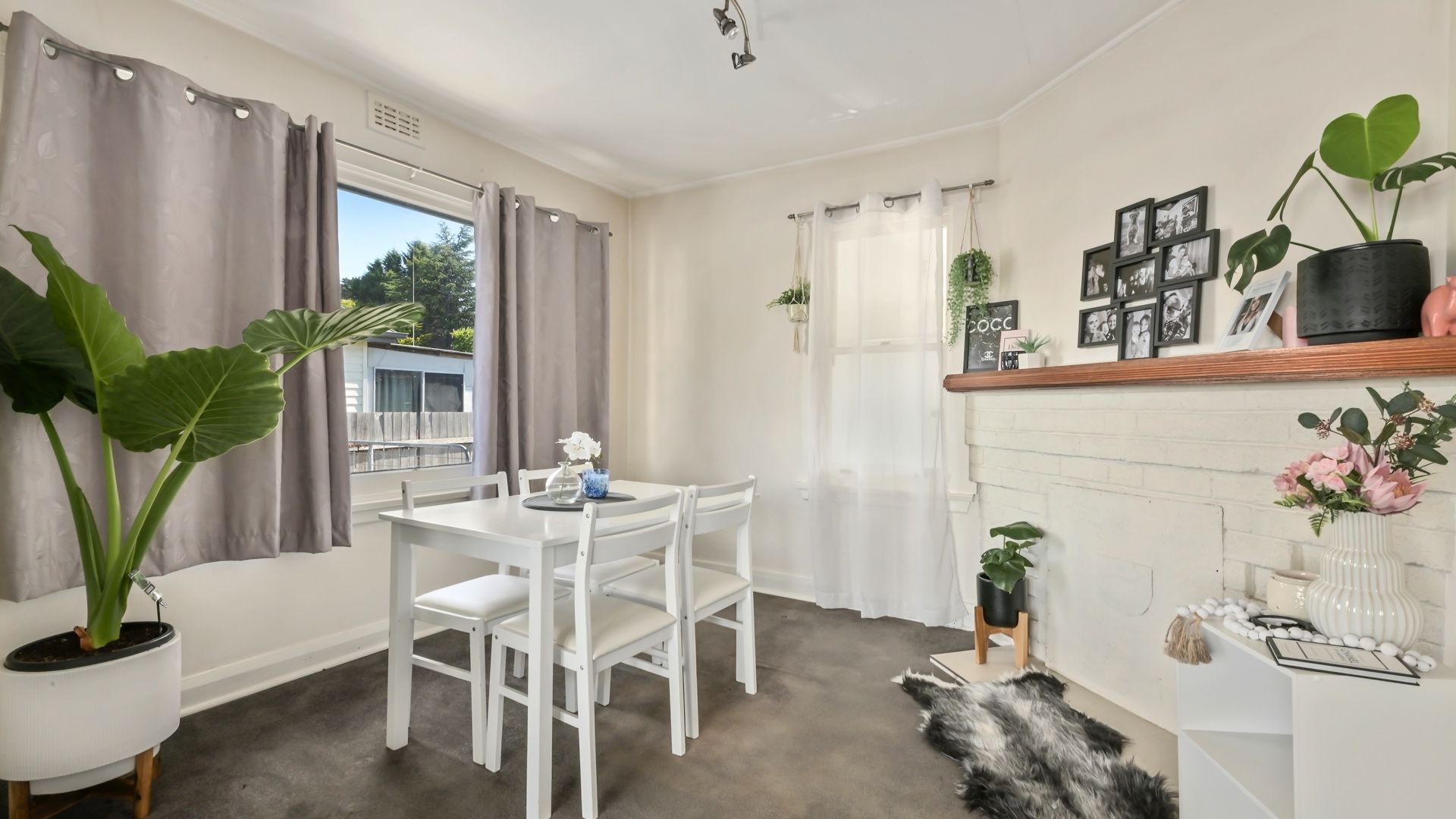 61 Ravenswood Rd, Ravenswood Harrison Agents