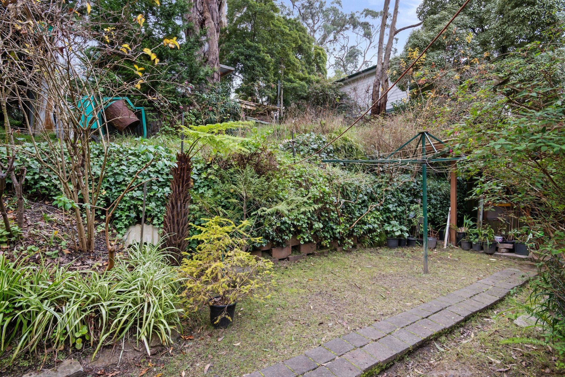 27 Fairy Dell Road, OBrien Real Estate