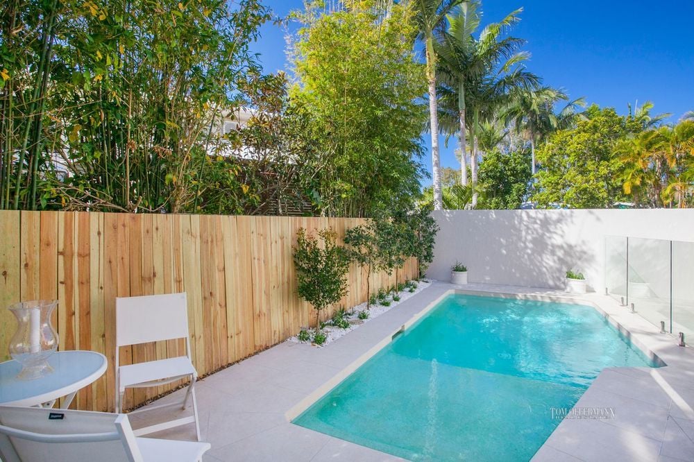 Real Estate For Sale 1/19 Laburnum Crescent Noosaville , QLD