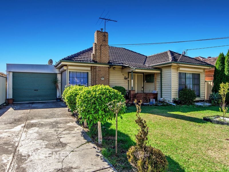 60 Phoenix Street, Sunshine North OBrien Real Estate