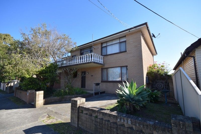 10 Macquarie Street, ROSEBERY Robert Allan Property