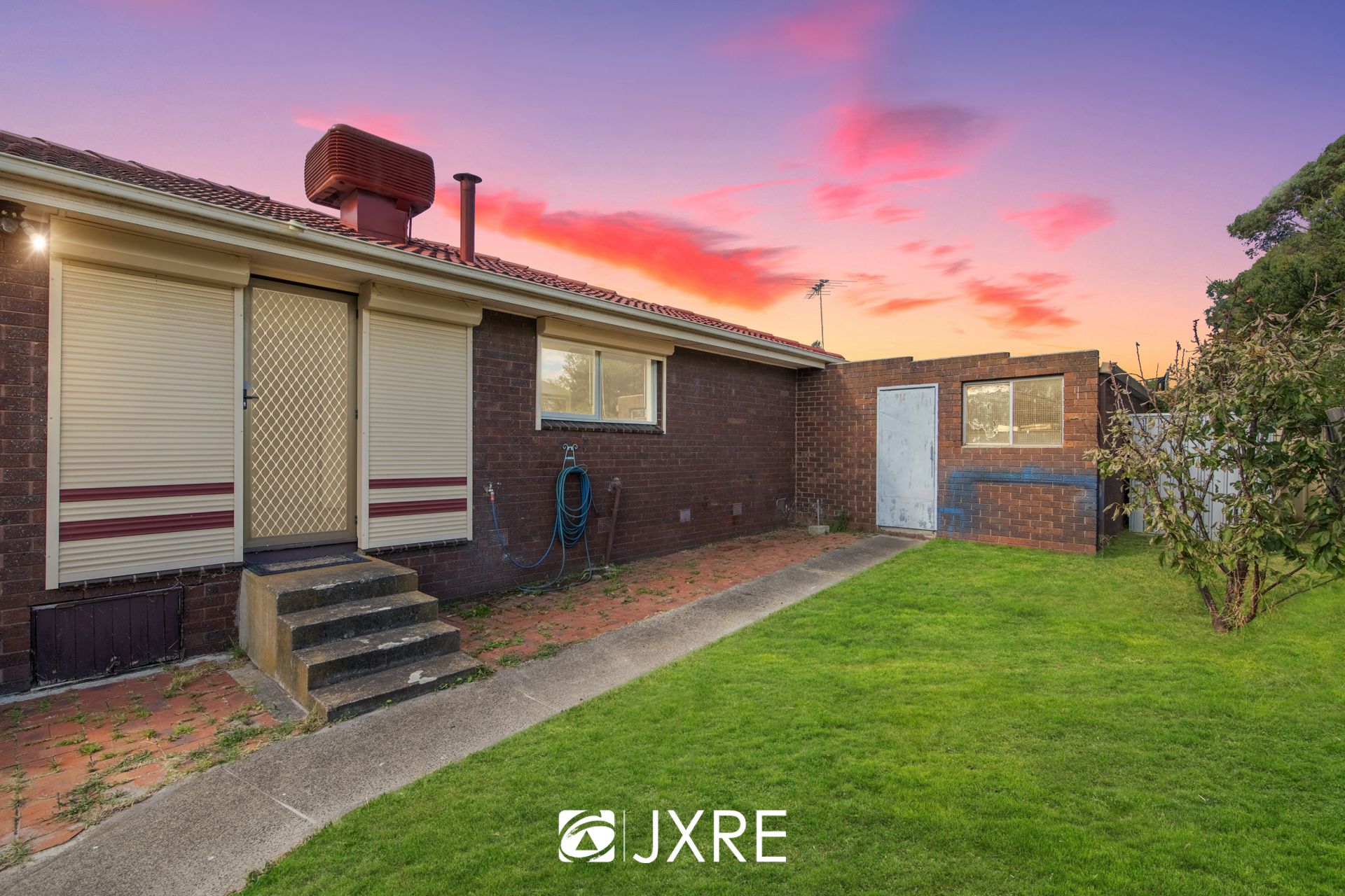 15 Orloff Close, Clayton South First National Clayton JXRE