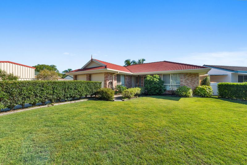 Real Estate For Sale 16 Azalea Avenue Mylestom , NSW