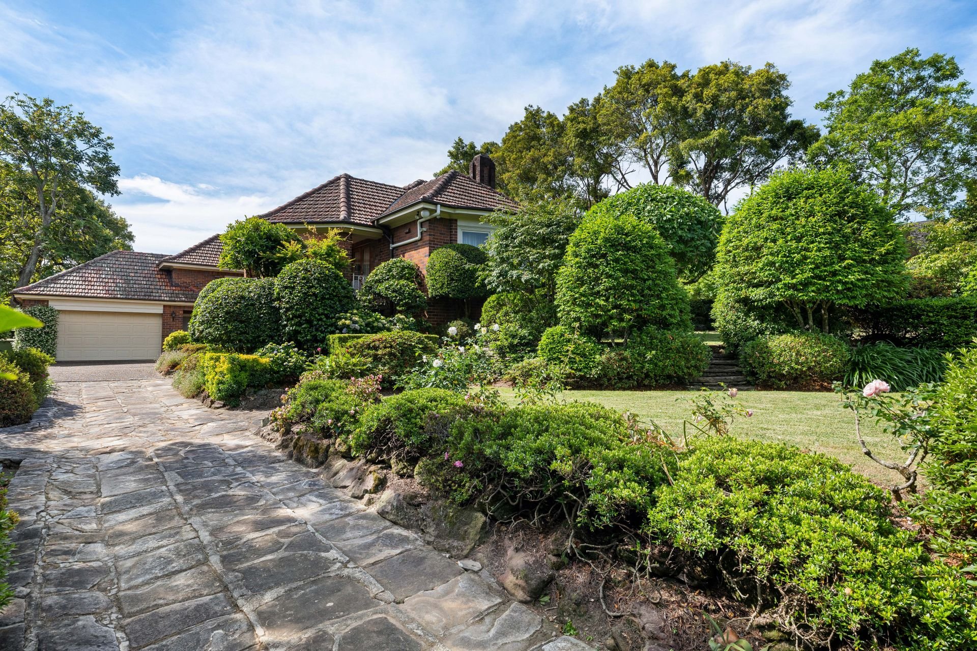 21 Beaconsfield Parade, LINDFIELD McConnell Bourn Pty Ltd