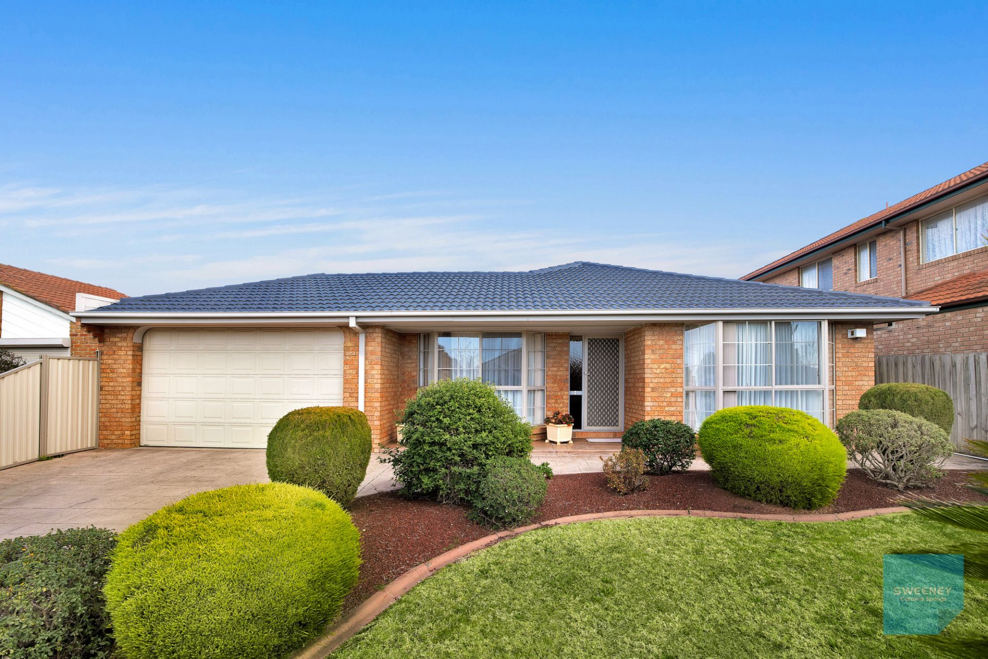 53 Truro Crescent, TAYLORS LAKES Sweeney Estate Agents