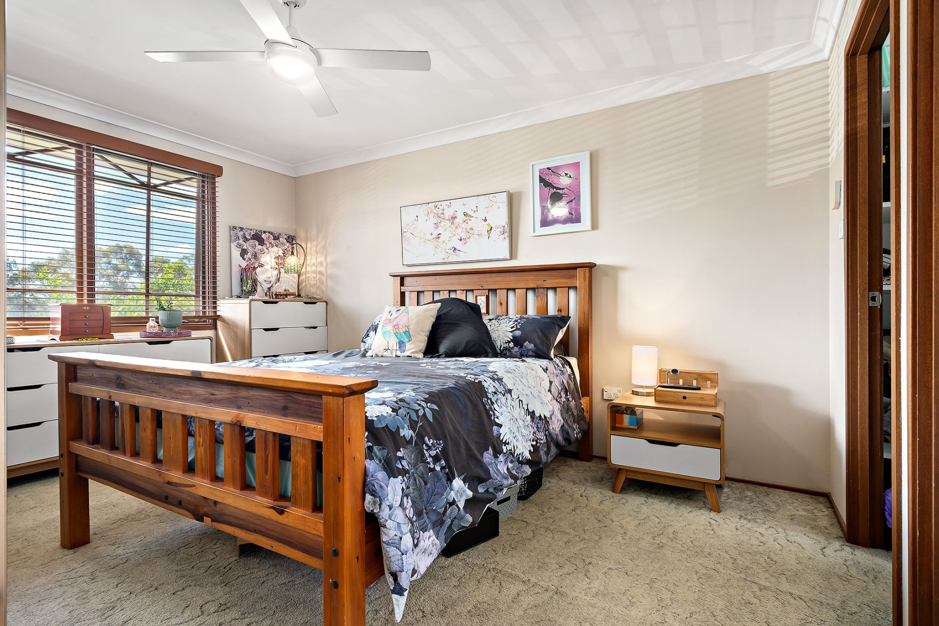 Real Estate For Sale 12 Bundeena Road Woodbine , NSW