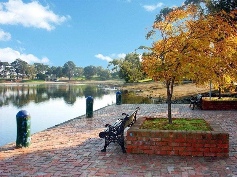 Real Estate For Lease 1/26 Street Reservoir , VIC