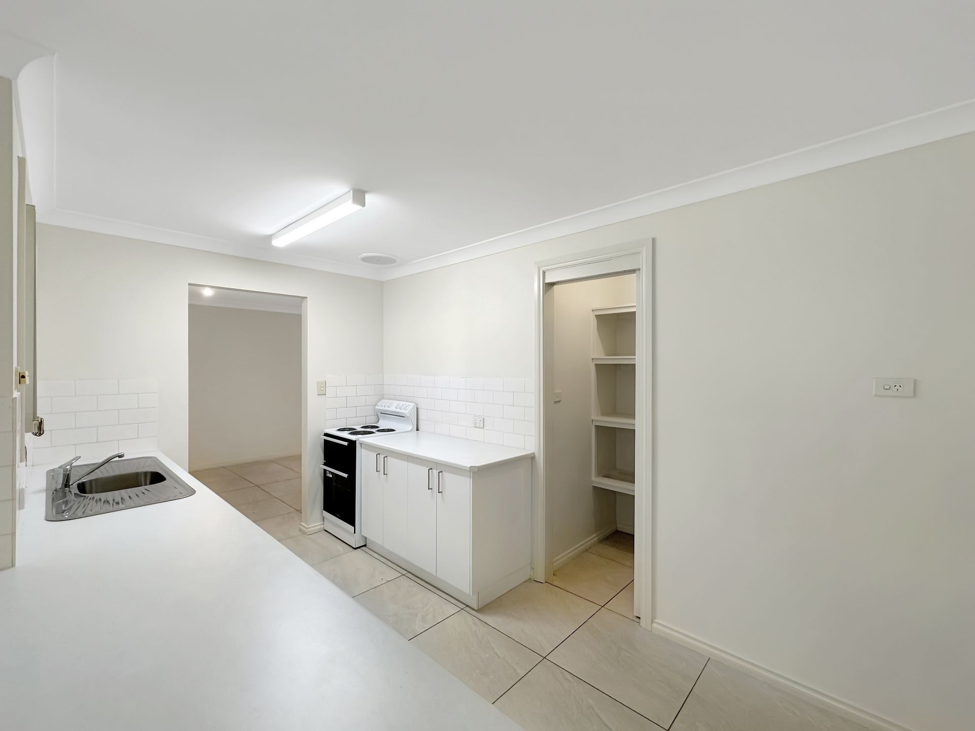 4 Canterbury Court, Dubbo Bob Berry Real Estate