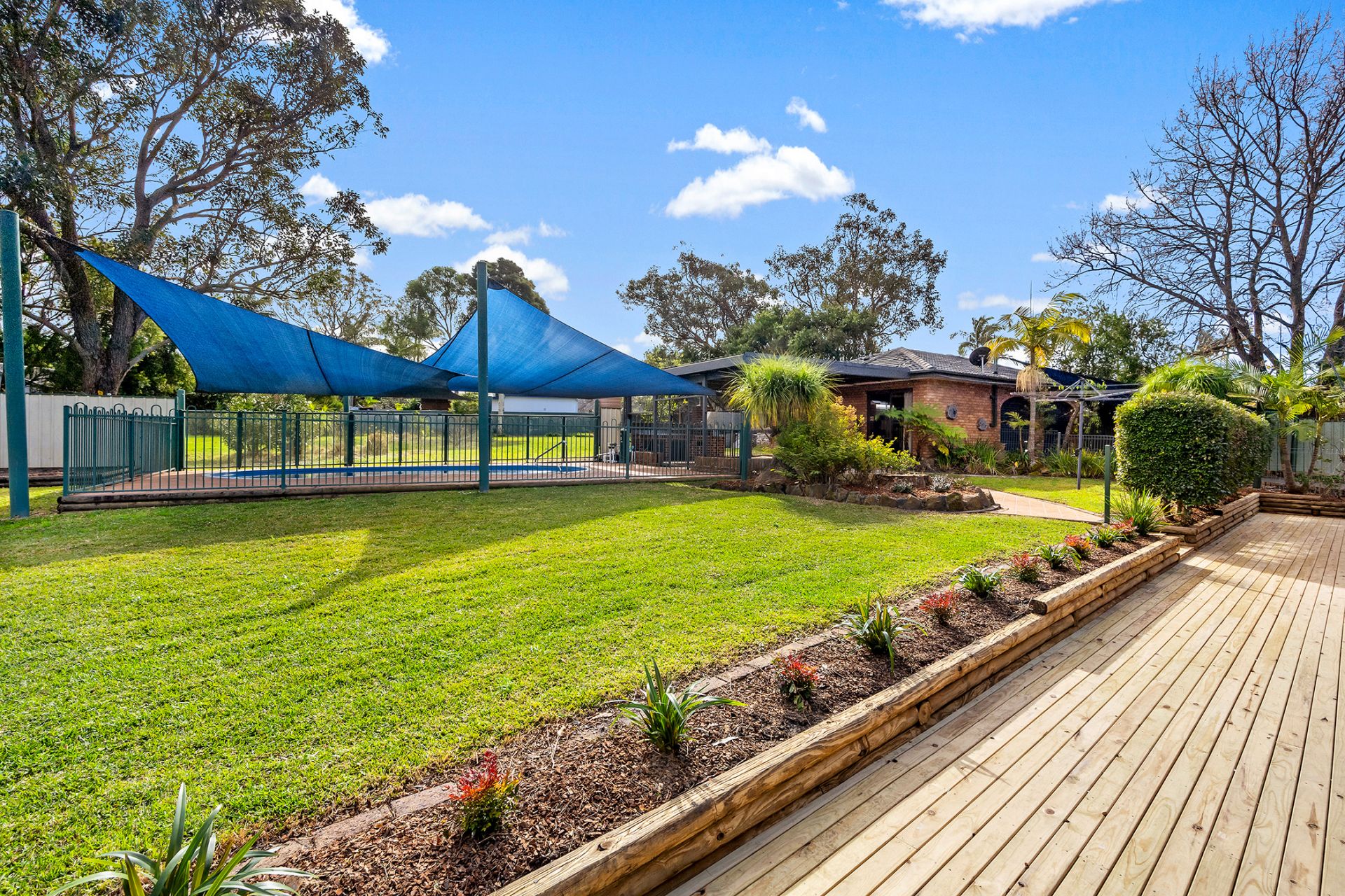 Real Estate For Sale 1719 Birdwood Drive Blue Haven , NSW