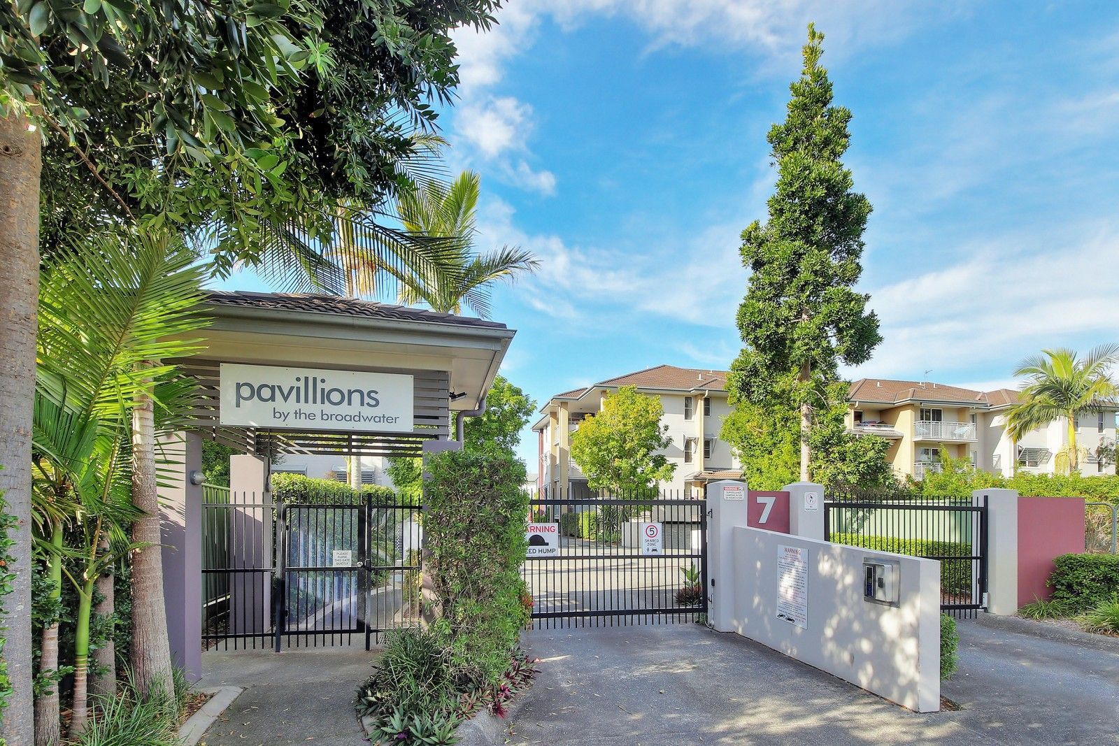 Real Estate For Sale 1004/33 Clark Street Biggera Waters , QLD