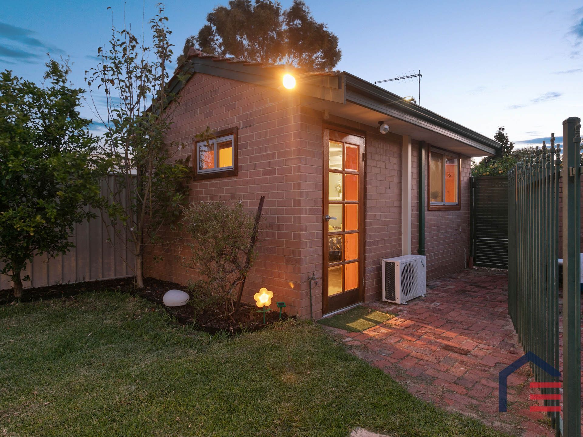 Real Estate For Sale 60 Dundas Road Inglewood , WA