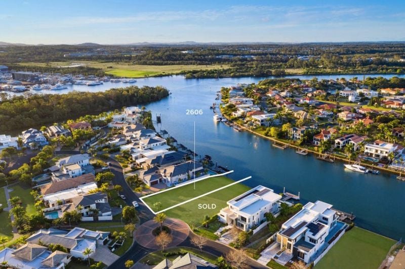 2606 Gracemere Circuit, Hope Island Amir Prestige Group