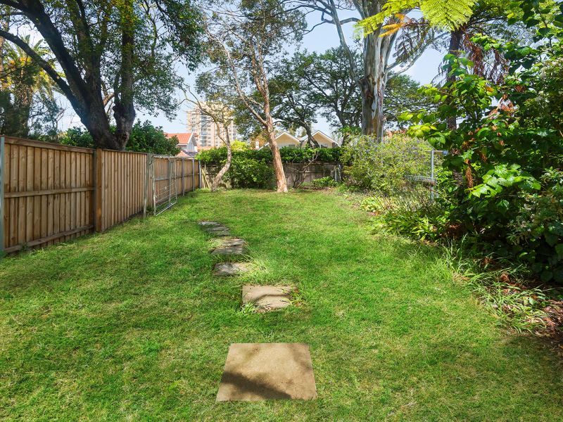 Real Estate For Sale 35 Montague Road Cremorne , NSW