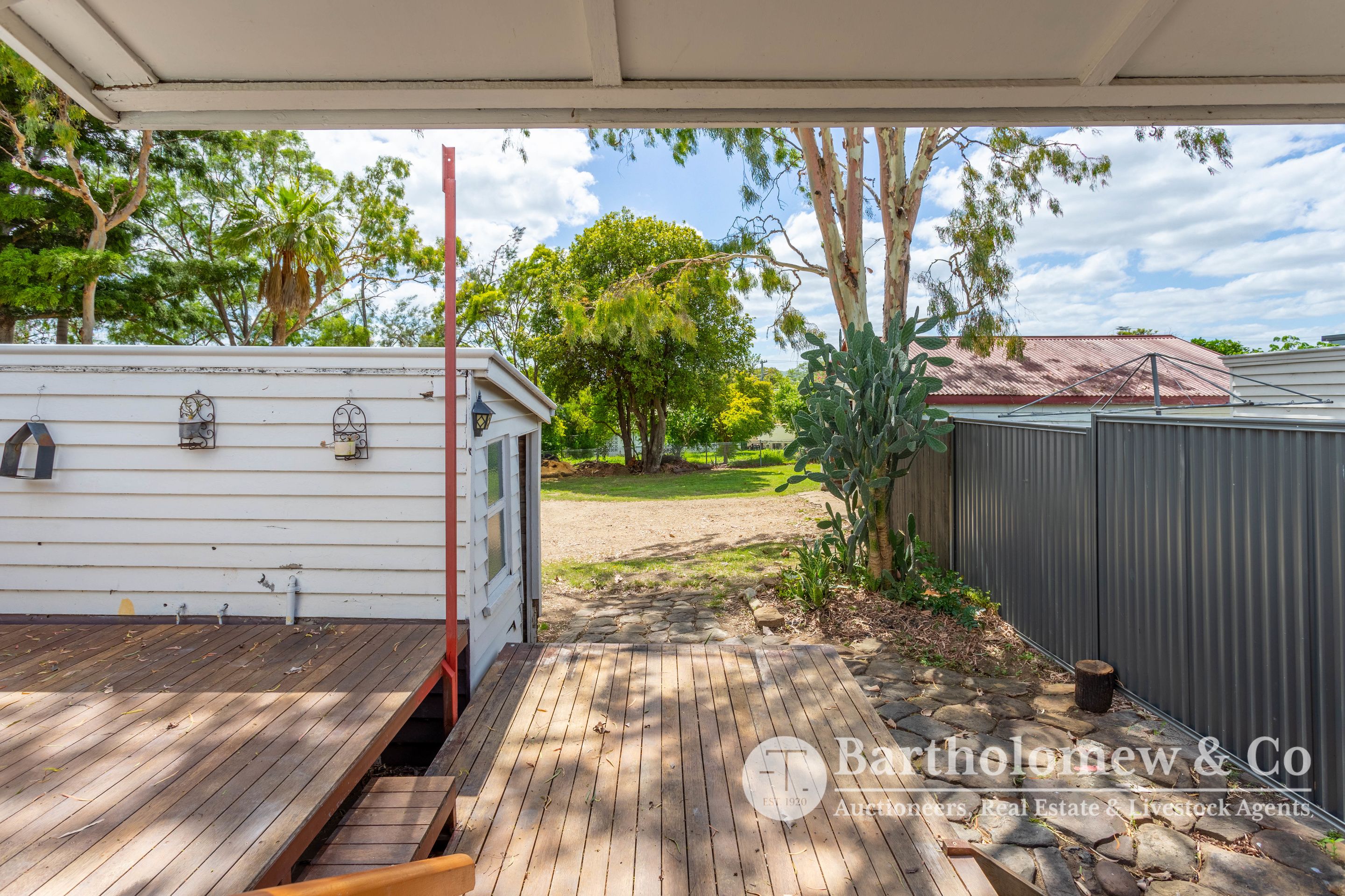 Real Estate For Sale 9 Golf Avenue Boonah , QLD