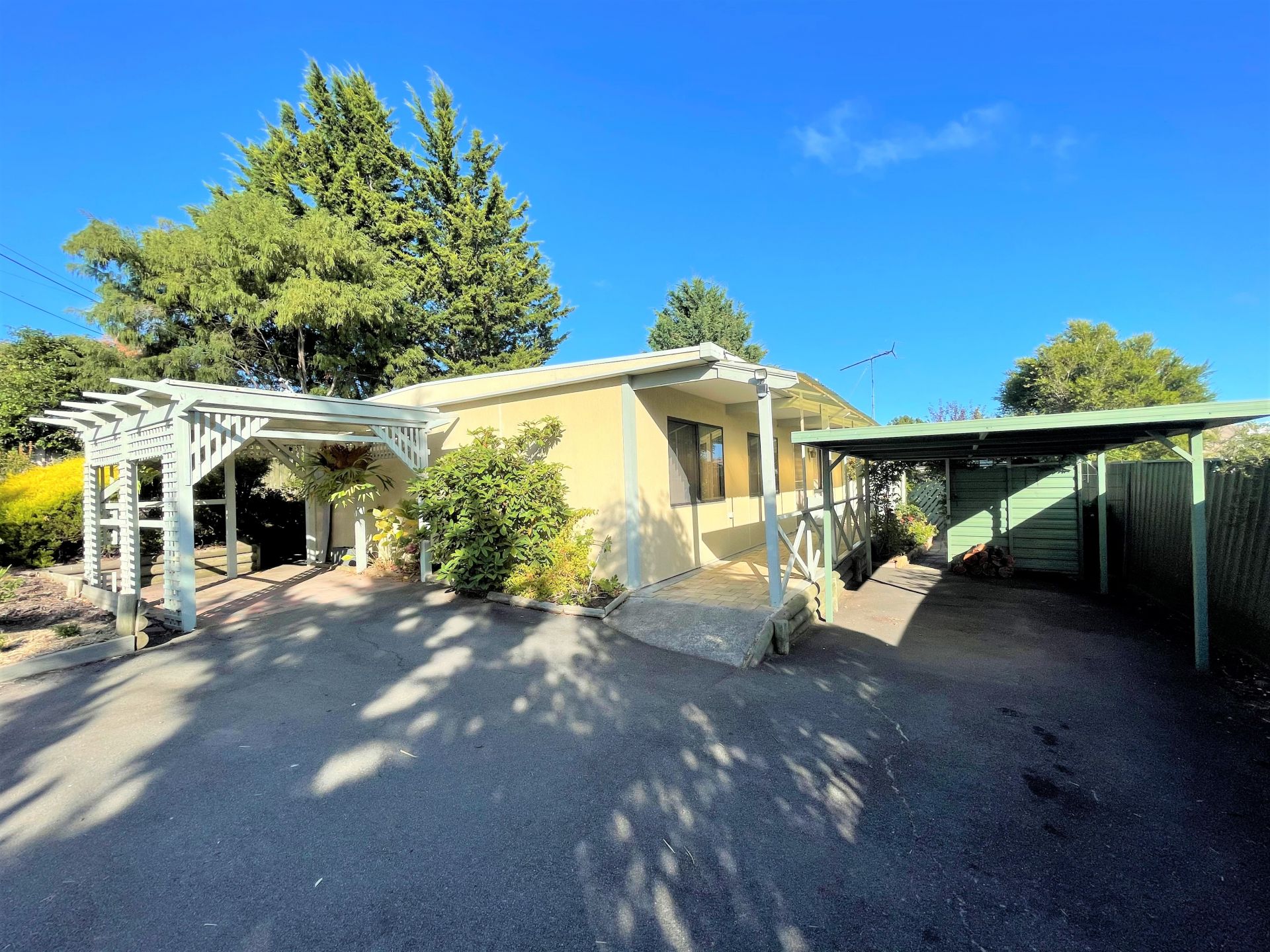 8 Midway Street, Midway Point Kate Storey Realty