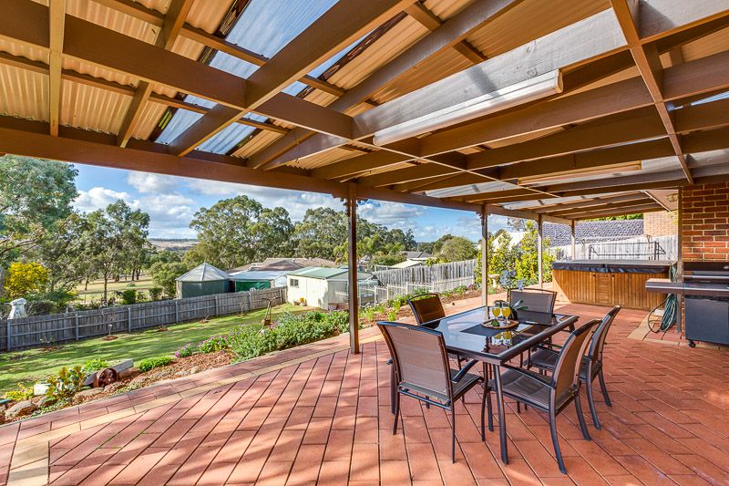 14 Links Road, Bacchus Marsh Sweeney Estate Agents