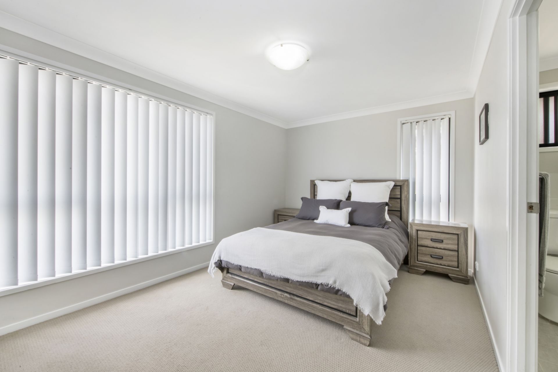 Real Estate For Sale 12 Dahlia Avenue Hamlyn Terrace , NSW