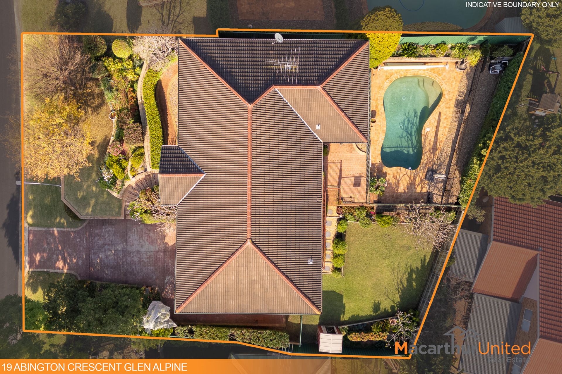 19 Abington Crescent, GLEN ALPINE Macarthur United Realty