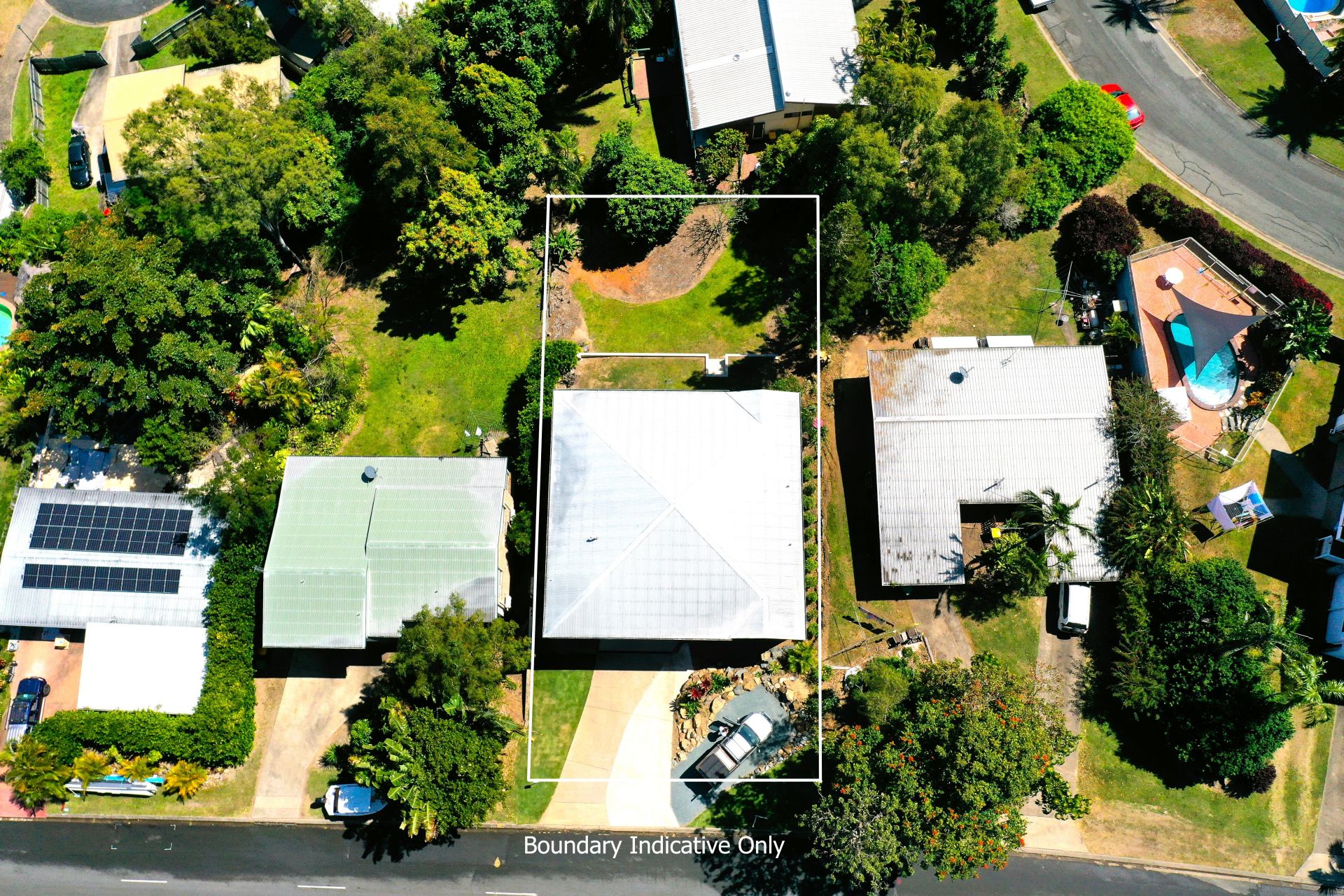 28 Manooka Drive, Cannonvale Taylors Property Specialists