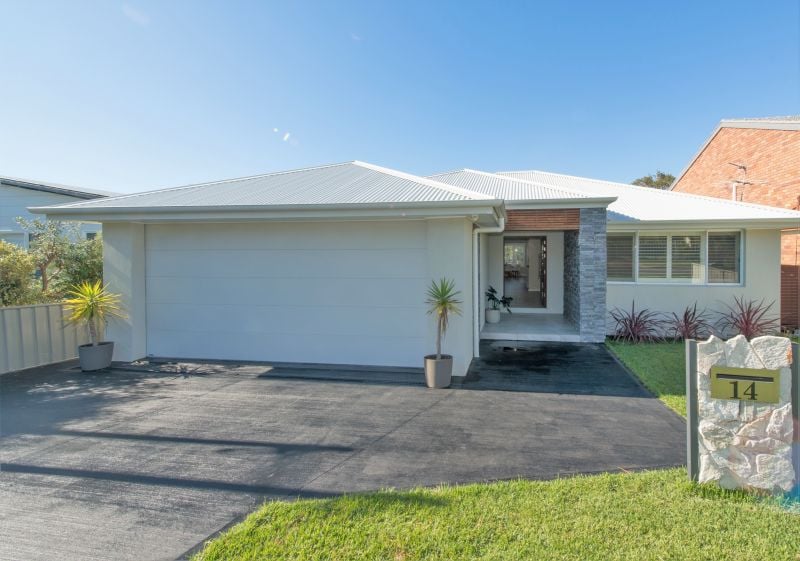 One Agency Eastlakes Real Estate For Sale 14 Pacific Street Caves