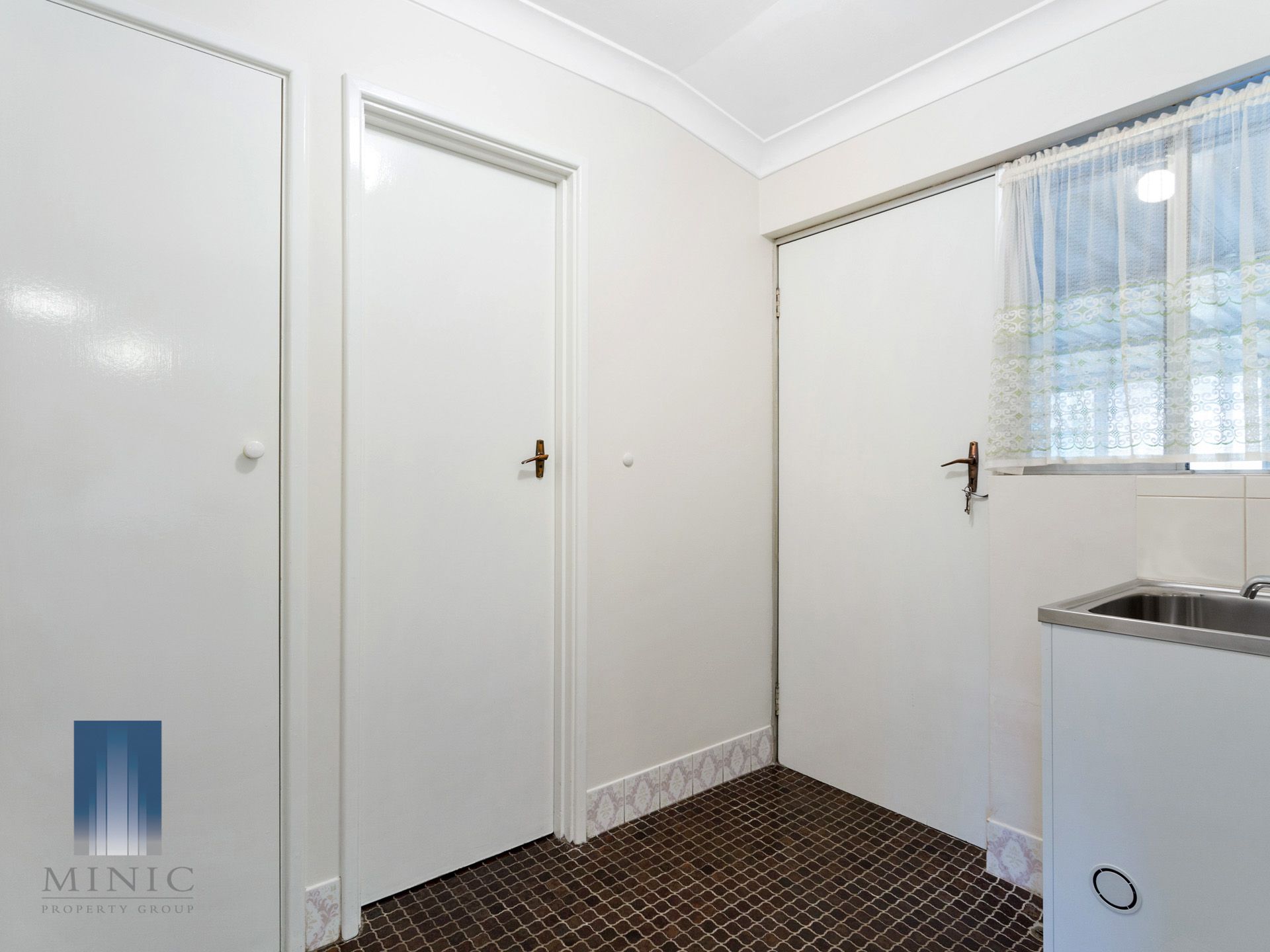 Real Estate For Sale 3 Shere Street Kenwick , WA