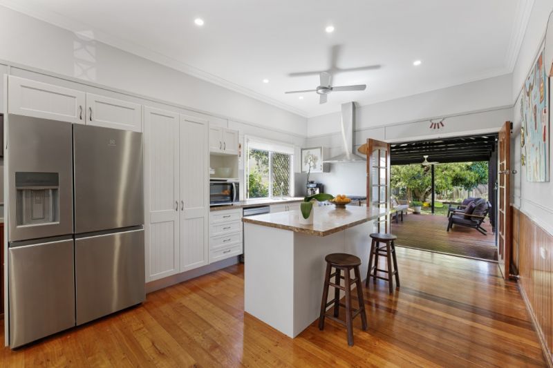 Real Estate For Sale 3 Taylor Avenue Golden Beach , QLD