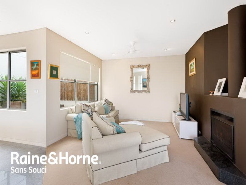 Real Estate For Sale 2 Waldron Street Sandringham , NSW