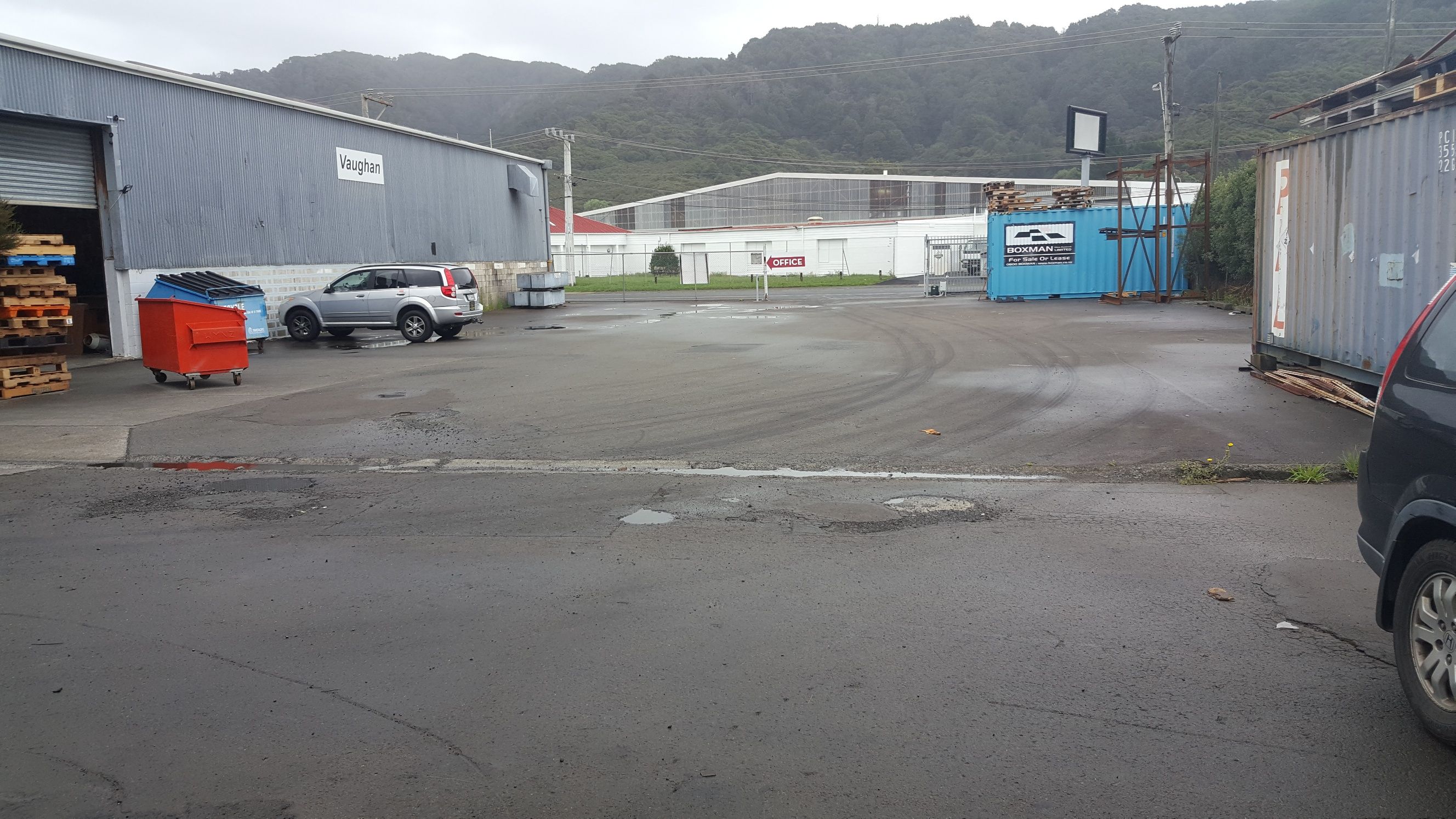 Real Estate For Commercial Lease 29 Parkway Wainuiomata , Wellington