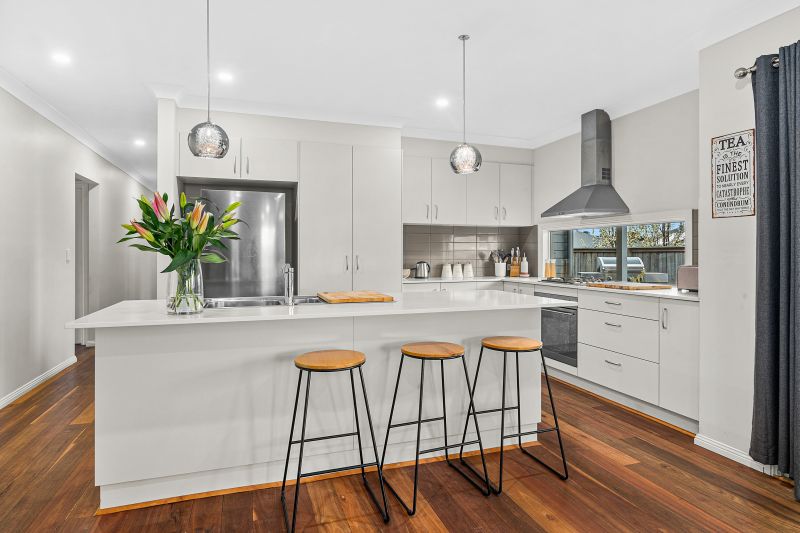 Real Estate For Sale 8 Turner Way Renwick , NSW