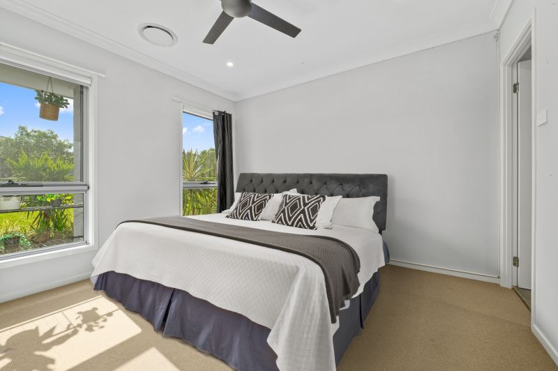 Real Estate For Sale 26 Sandpiper Circuit Aberglasslyn , NSW