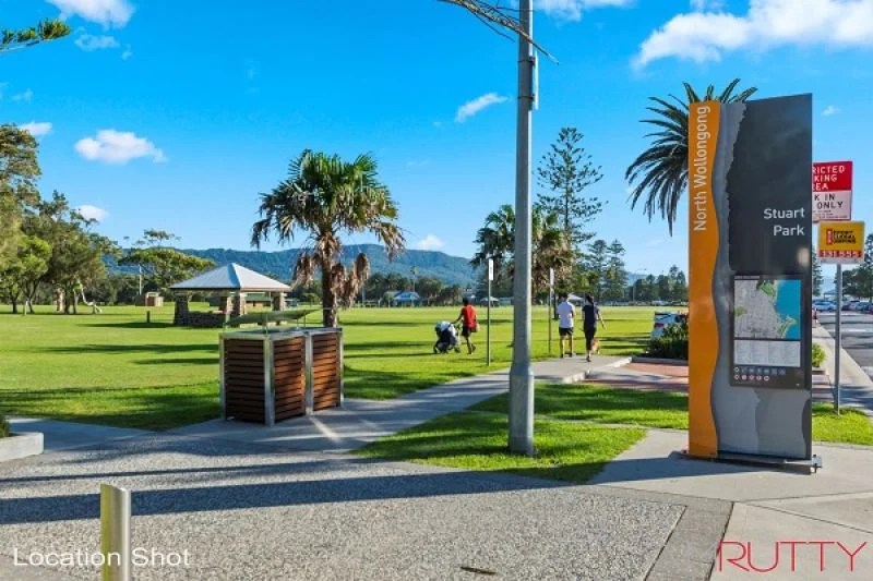 4/1 Hanley Drive, North Wollongong A.M. Rutty Coastal Estate Agents