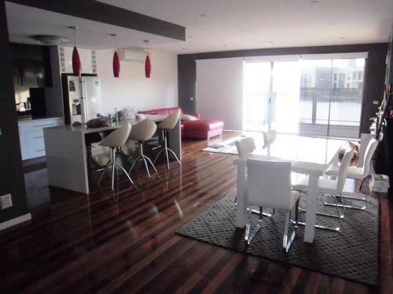 19 The Strand, Caroline Springs Sweeney Estate Agents