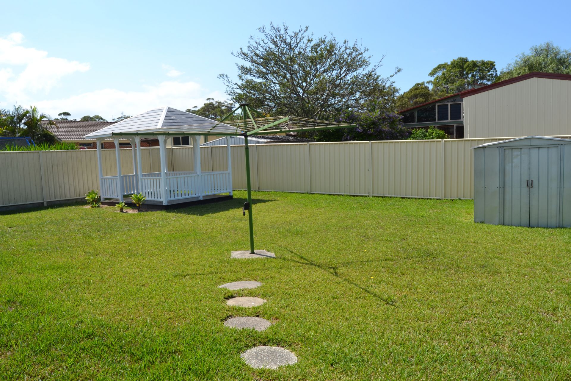 12 Shackleton Street, Shoalhaven Heads First National Coast & Country