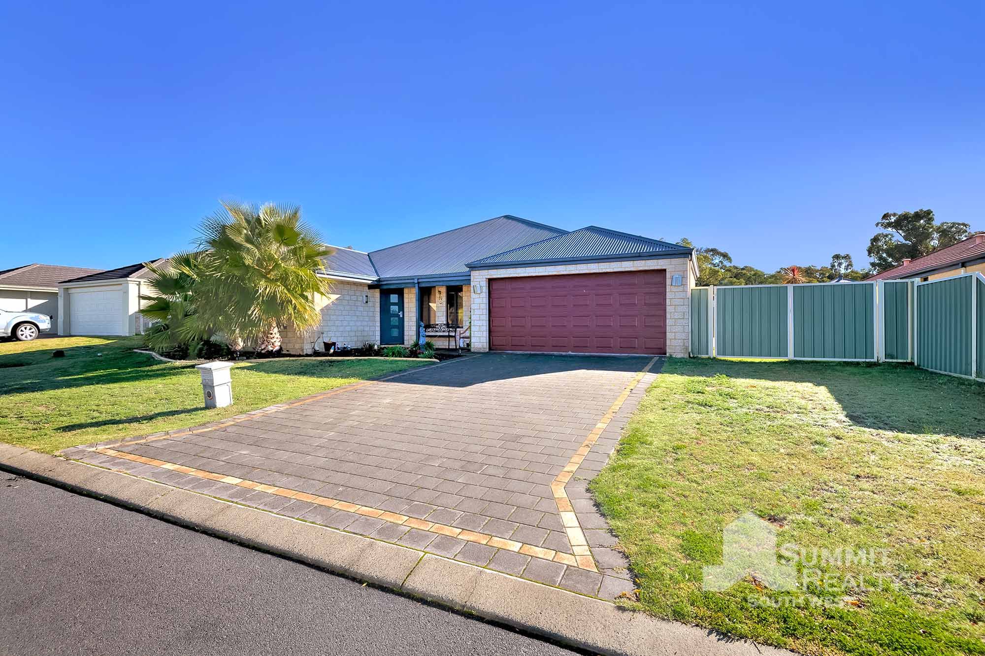 Real Estate For Sale 11 Heatherglen Road Australind , WA