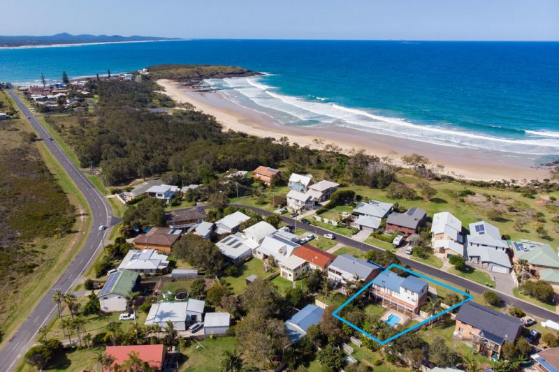 Real Estate For Sale 14 Fuller Street Arrawarra Headland , NSW