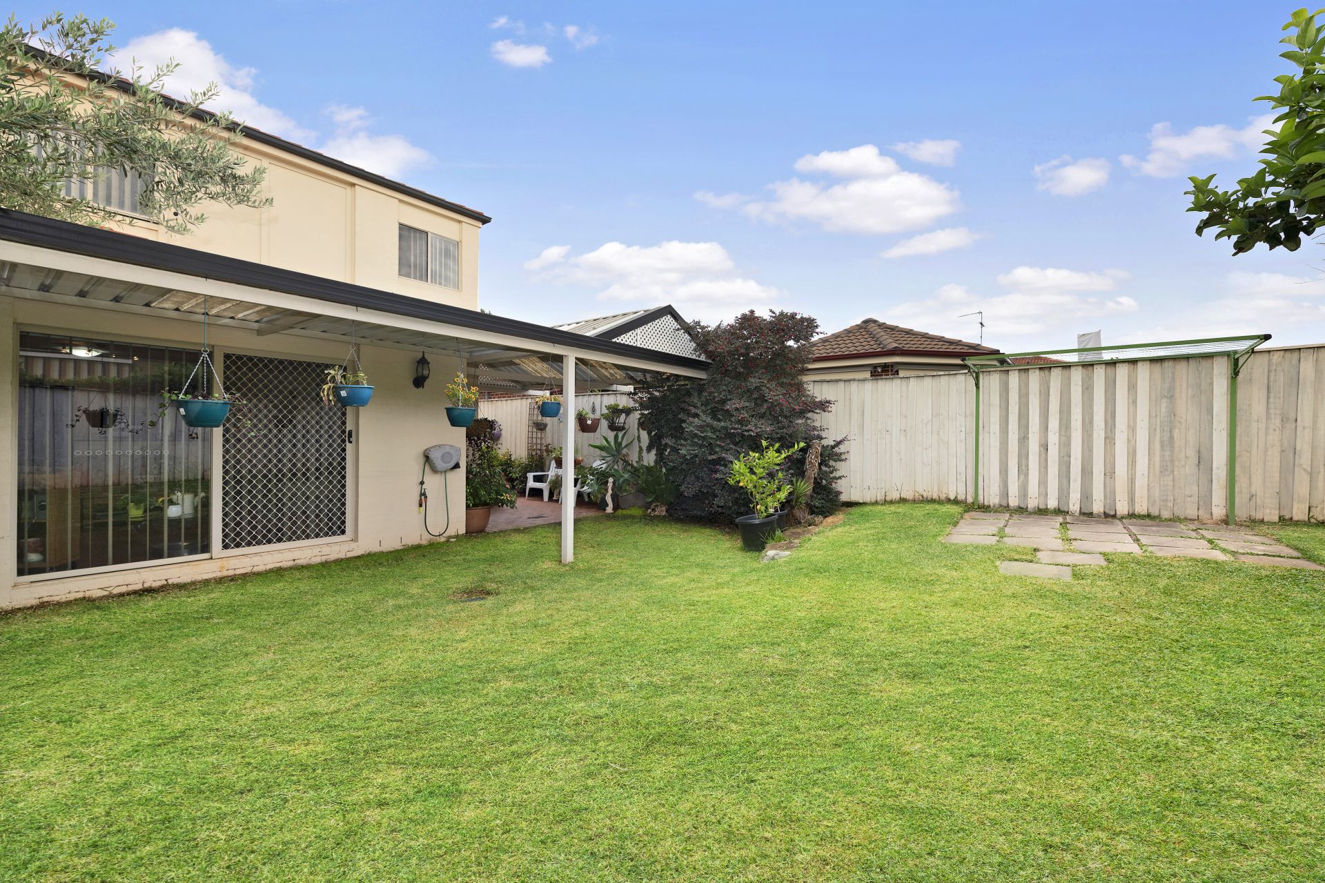 Real Estate For Sale 179 Waterworth Drive Mount Annan , NSW