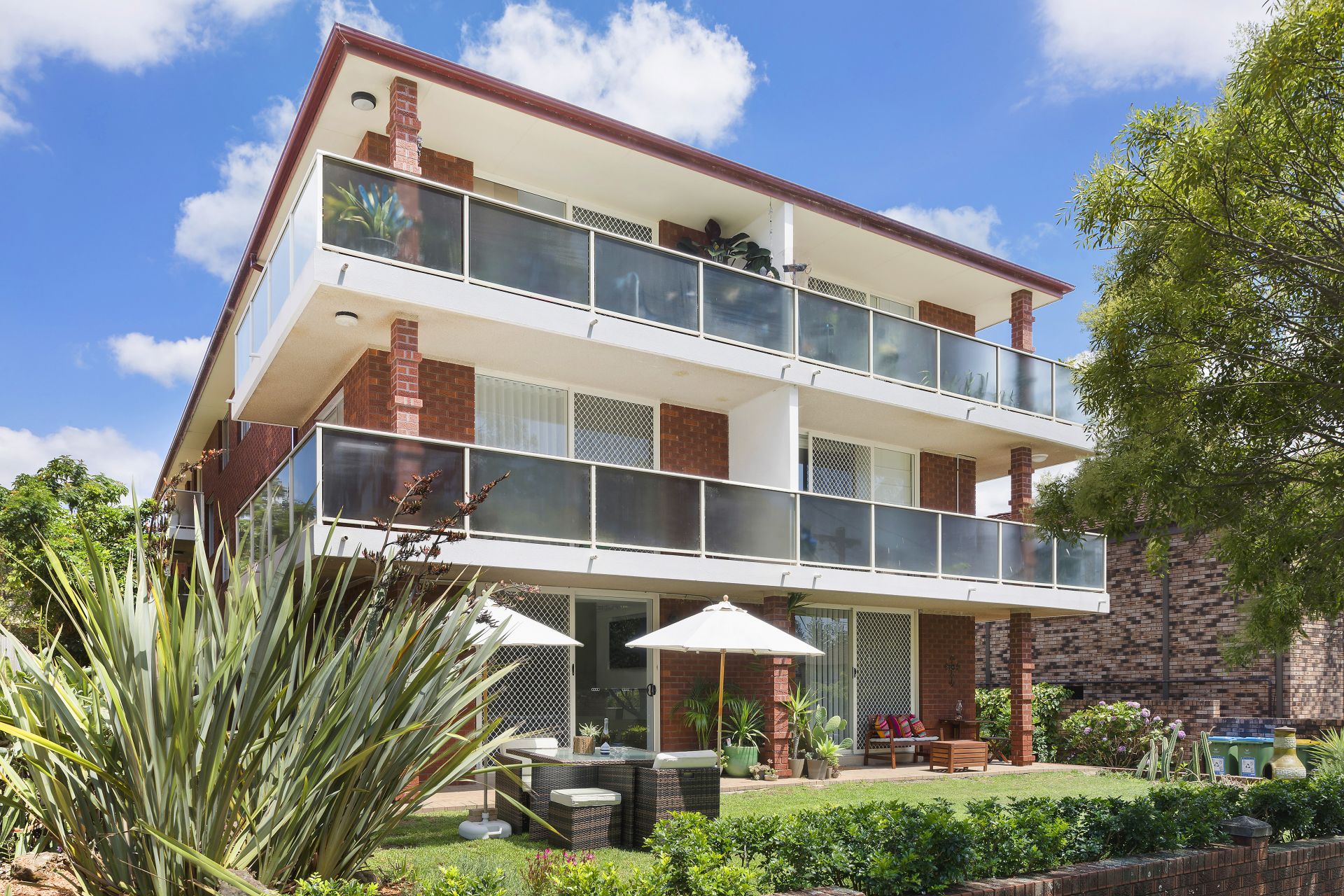 Real Estate For Sale 2/4 Cassia Street Dee Why , NSW